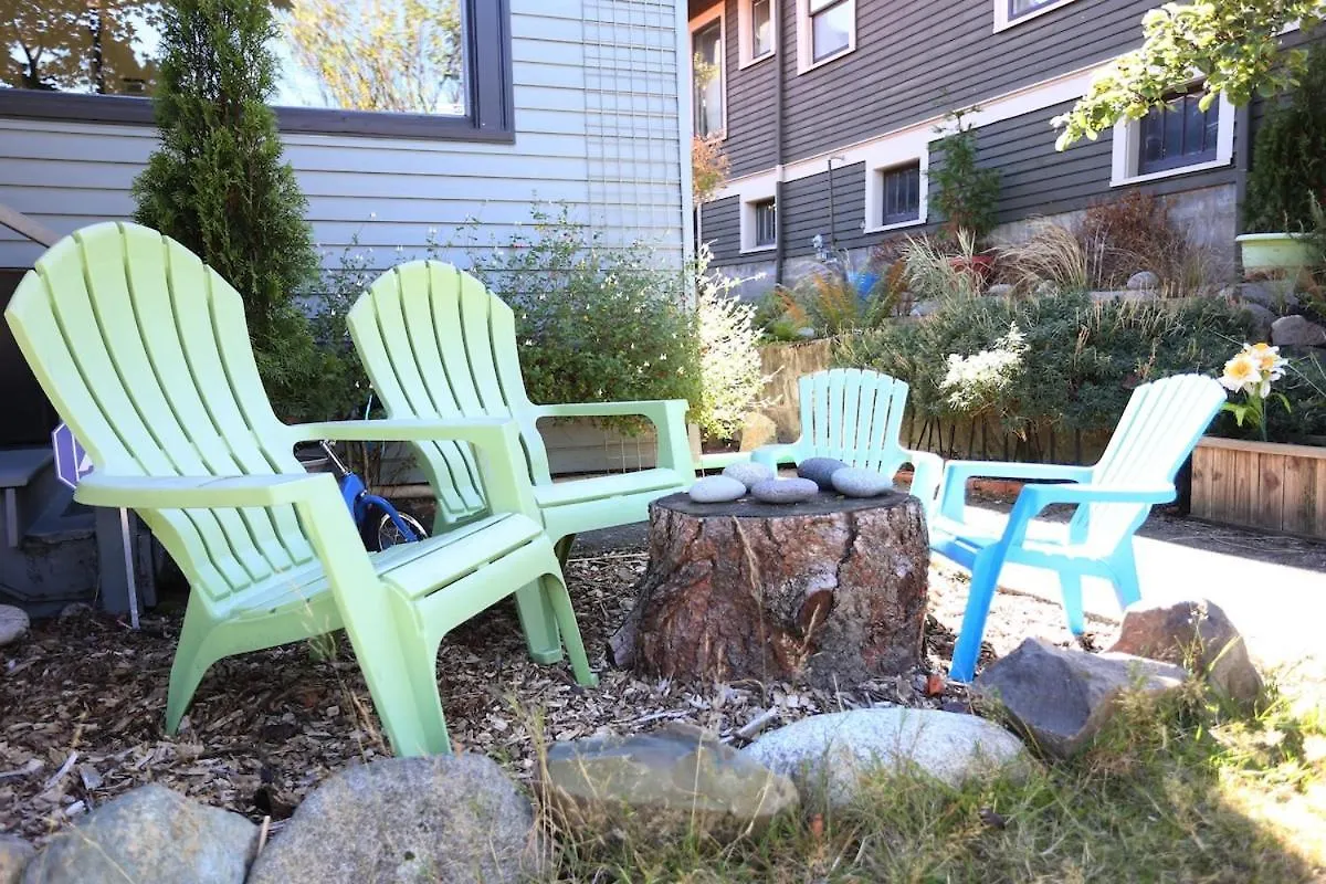 No Car Needed - N Beacon Hill Beauty Apartment Seattle 0*,  United States